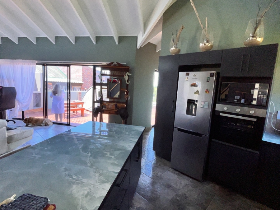 2 Bedroom Property for Sale in Noorsekloof Eastern Cape